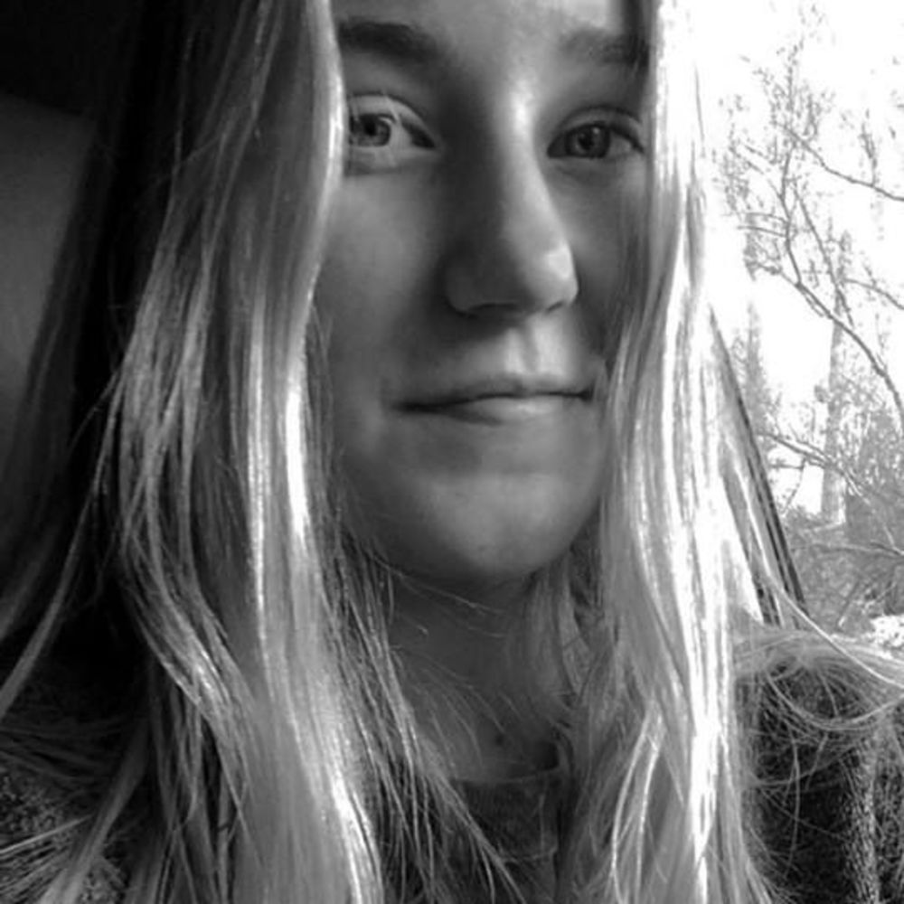 Meet your Posher, Hannah